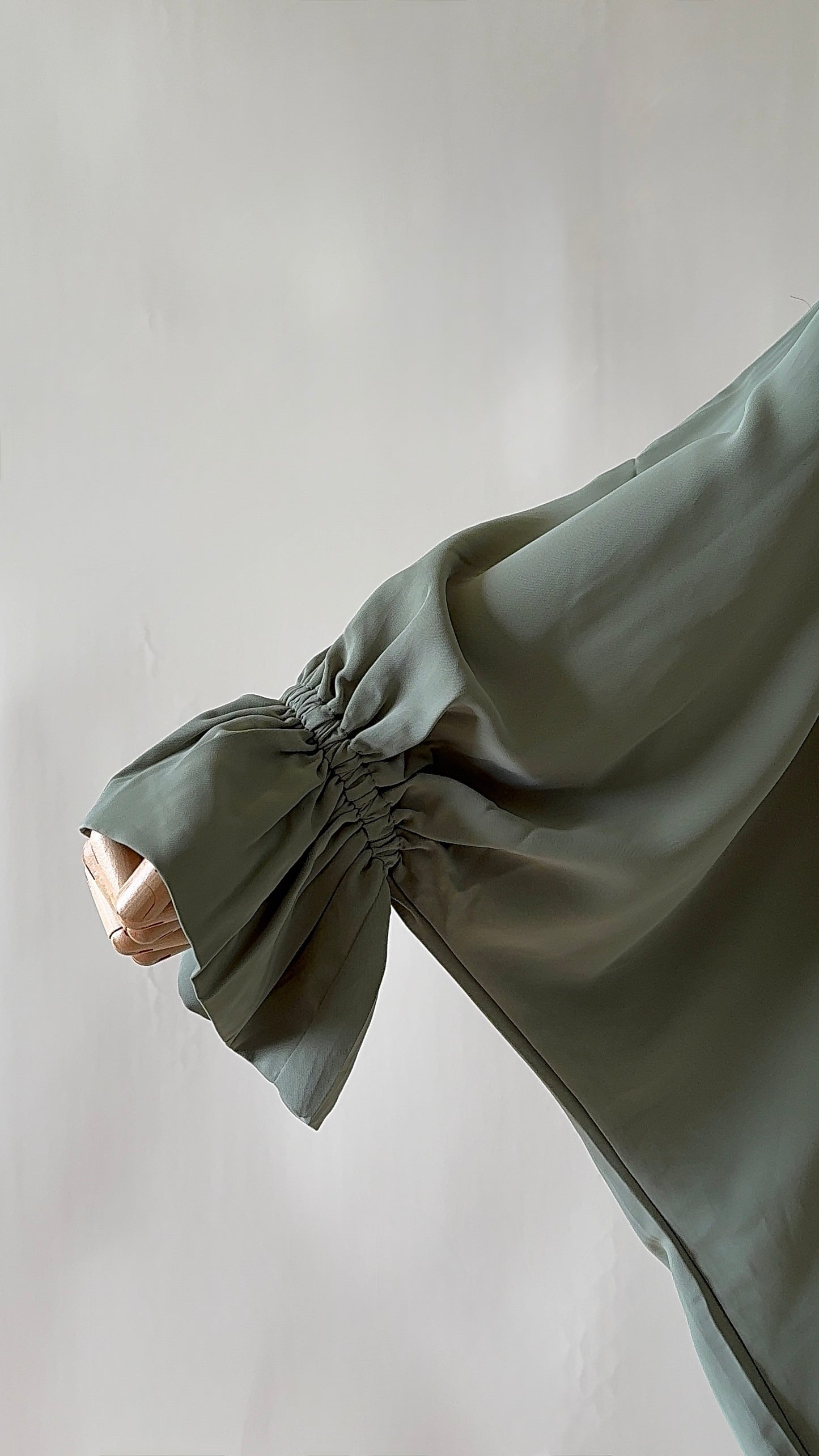 ABAYA FARAH OLIVE