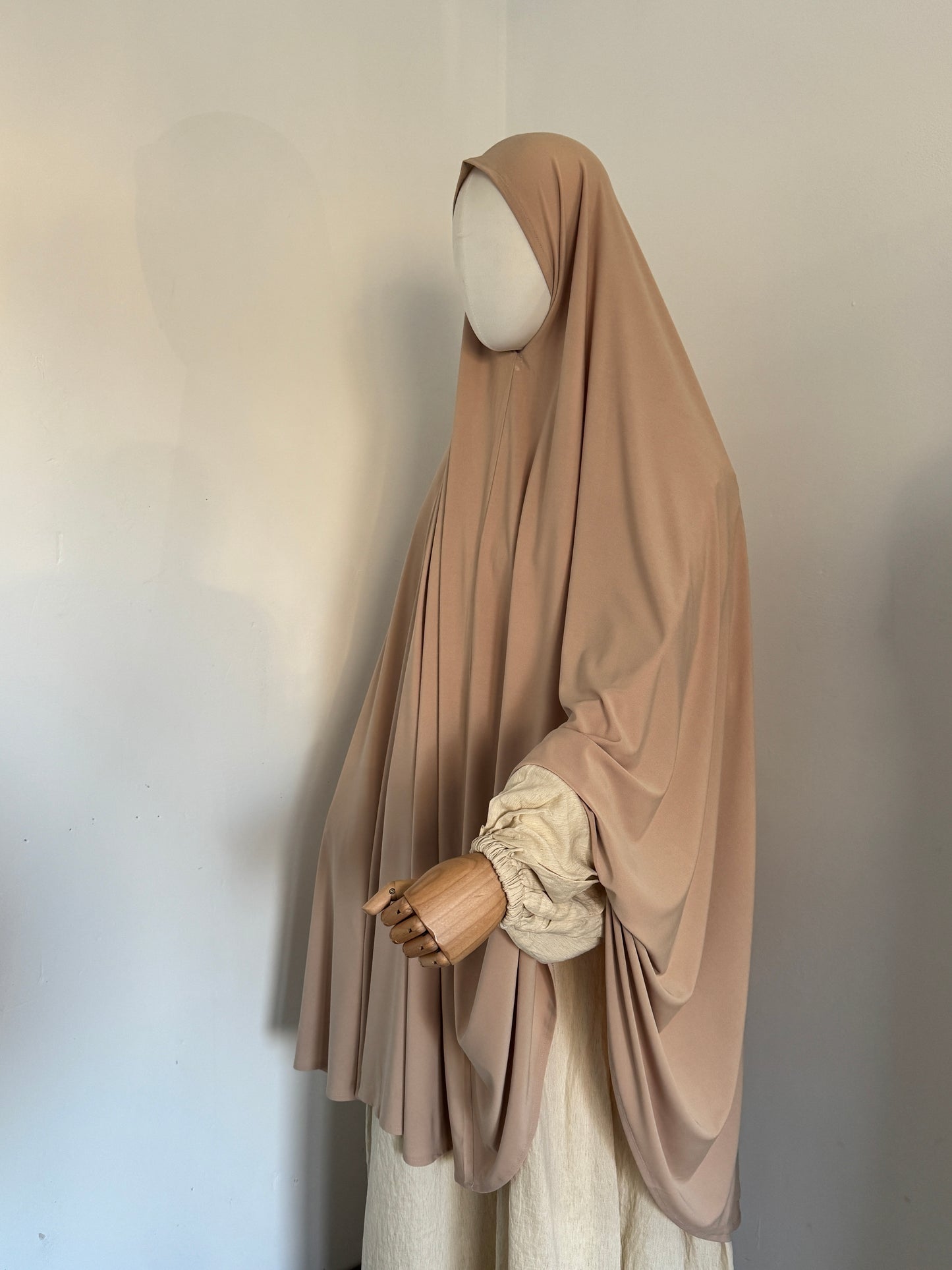 KHIMAR ZAYNA