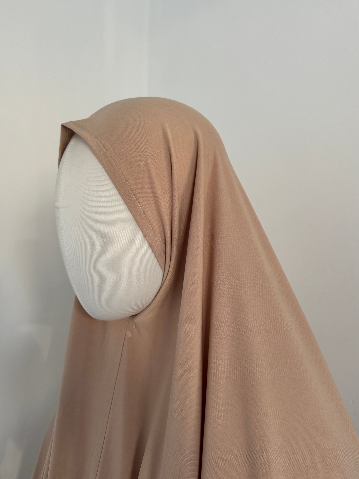 KHIMAR ZAYNA