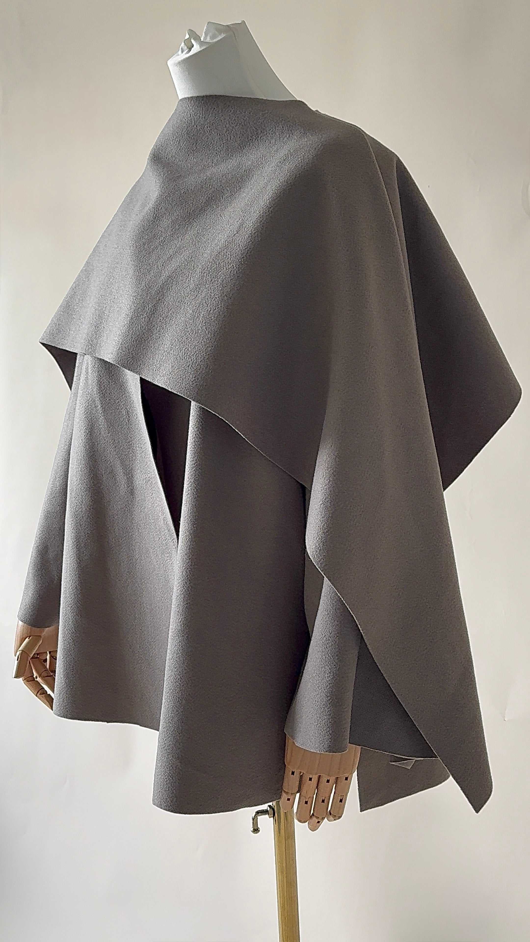 PONCHO LAYAL
