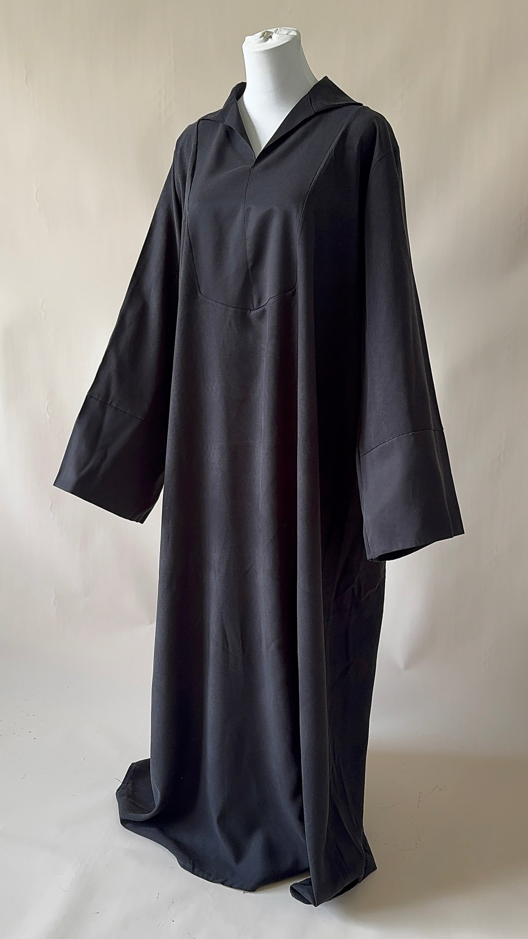 ABAYA LINA