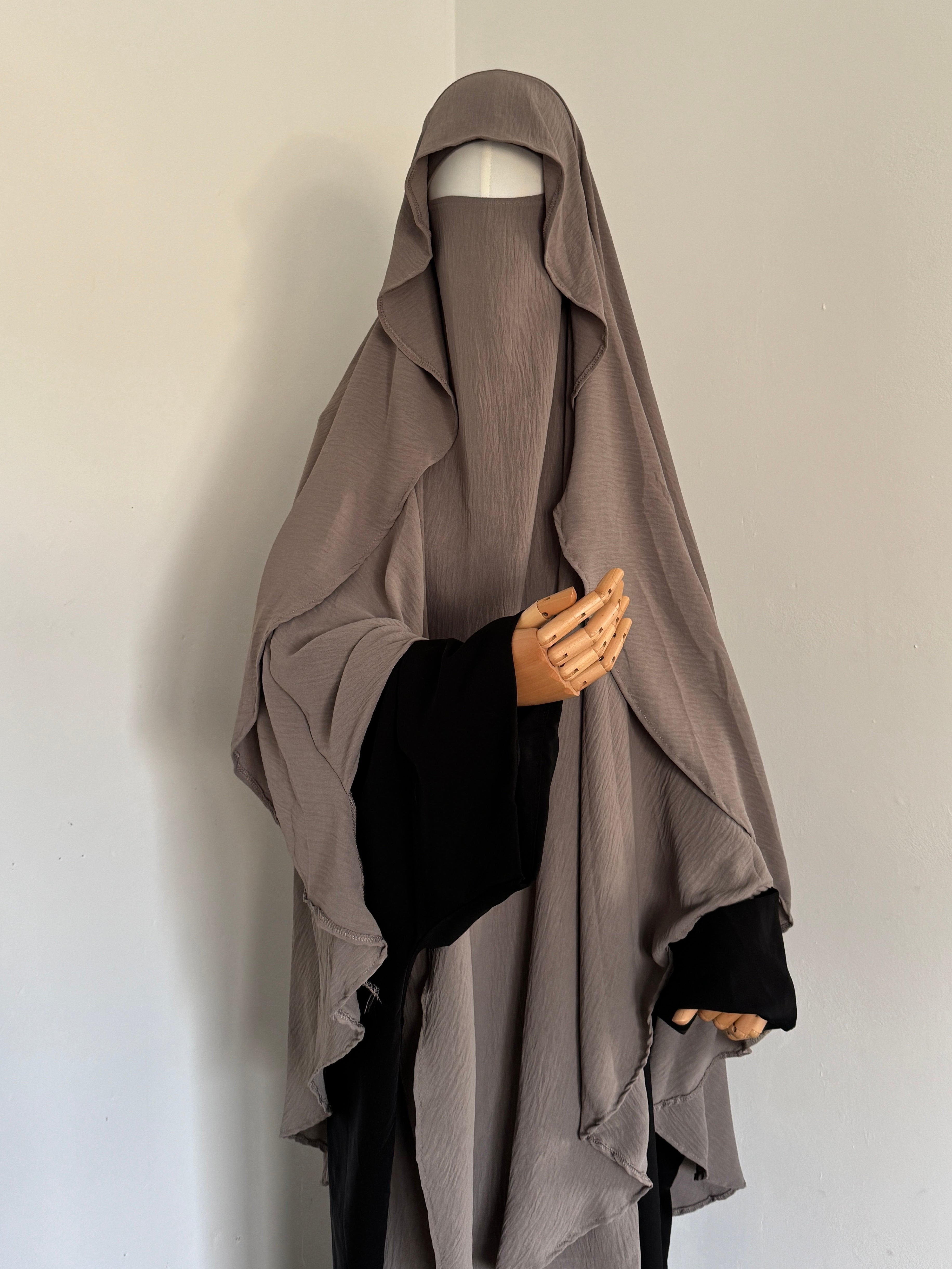 KHIMAR HIBA