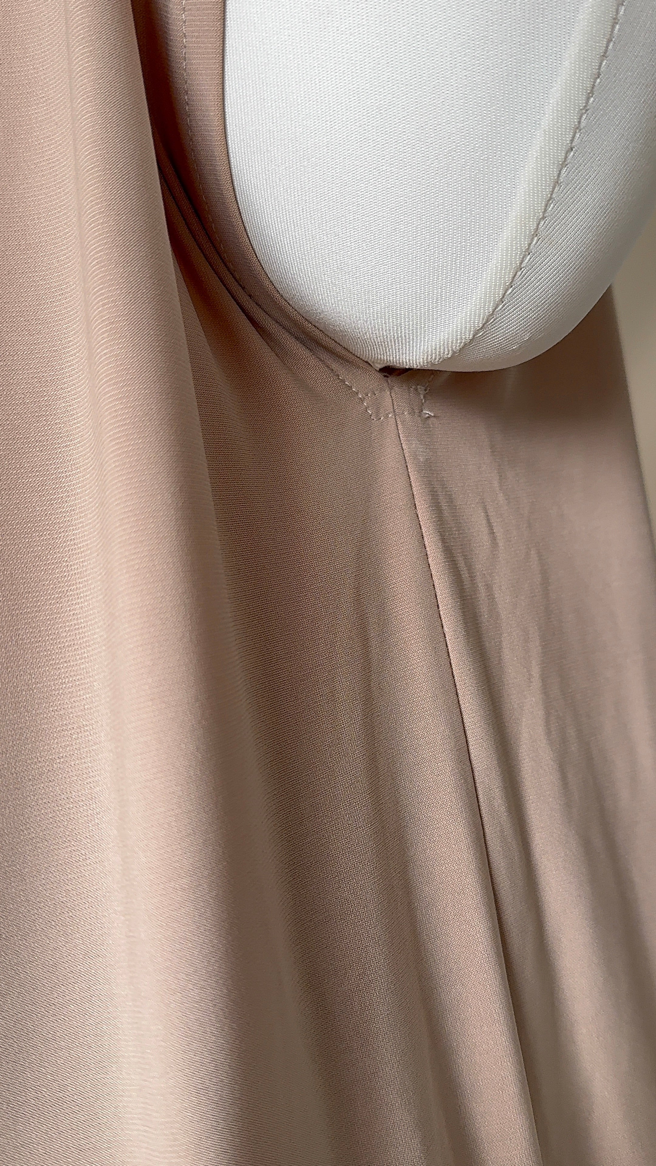 KHIMAR ZAYNA