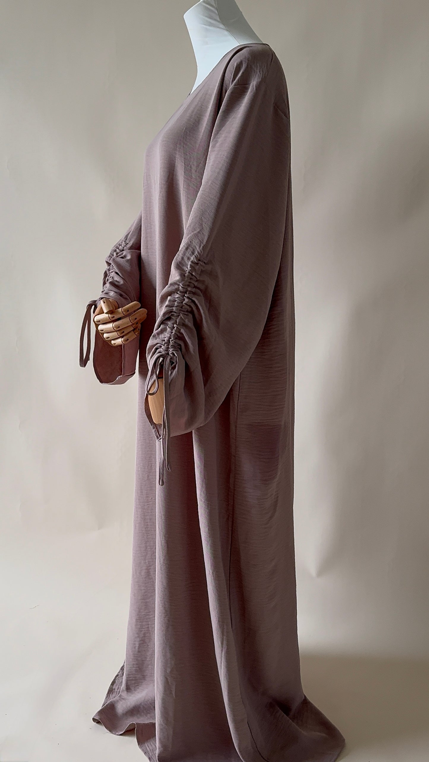 ABAYA NOUR ALTROSA