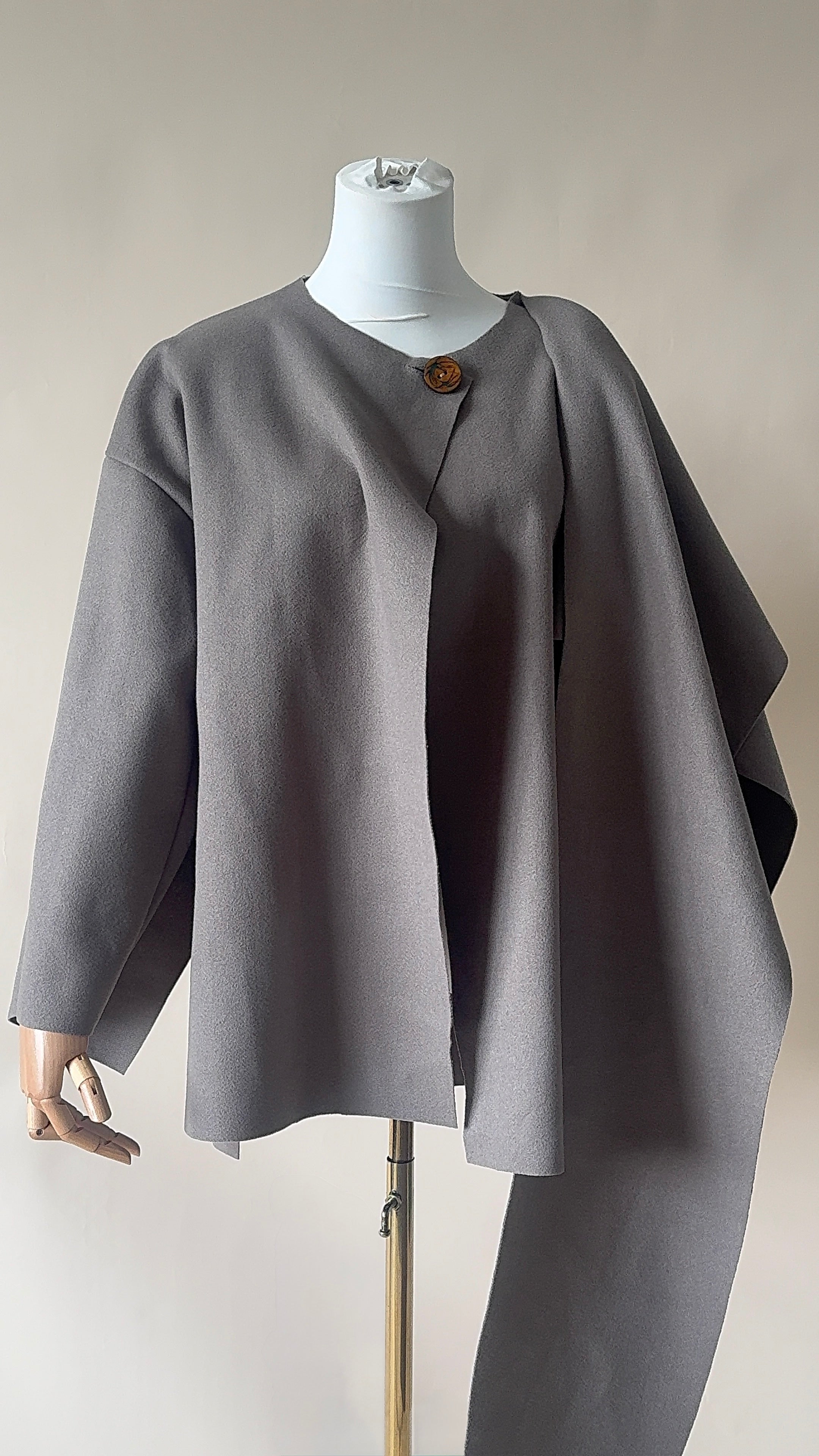 PONCHO LAYAL