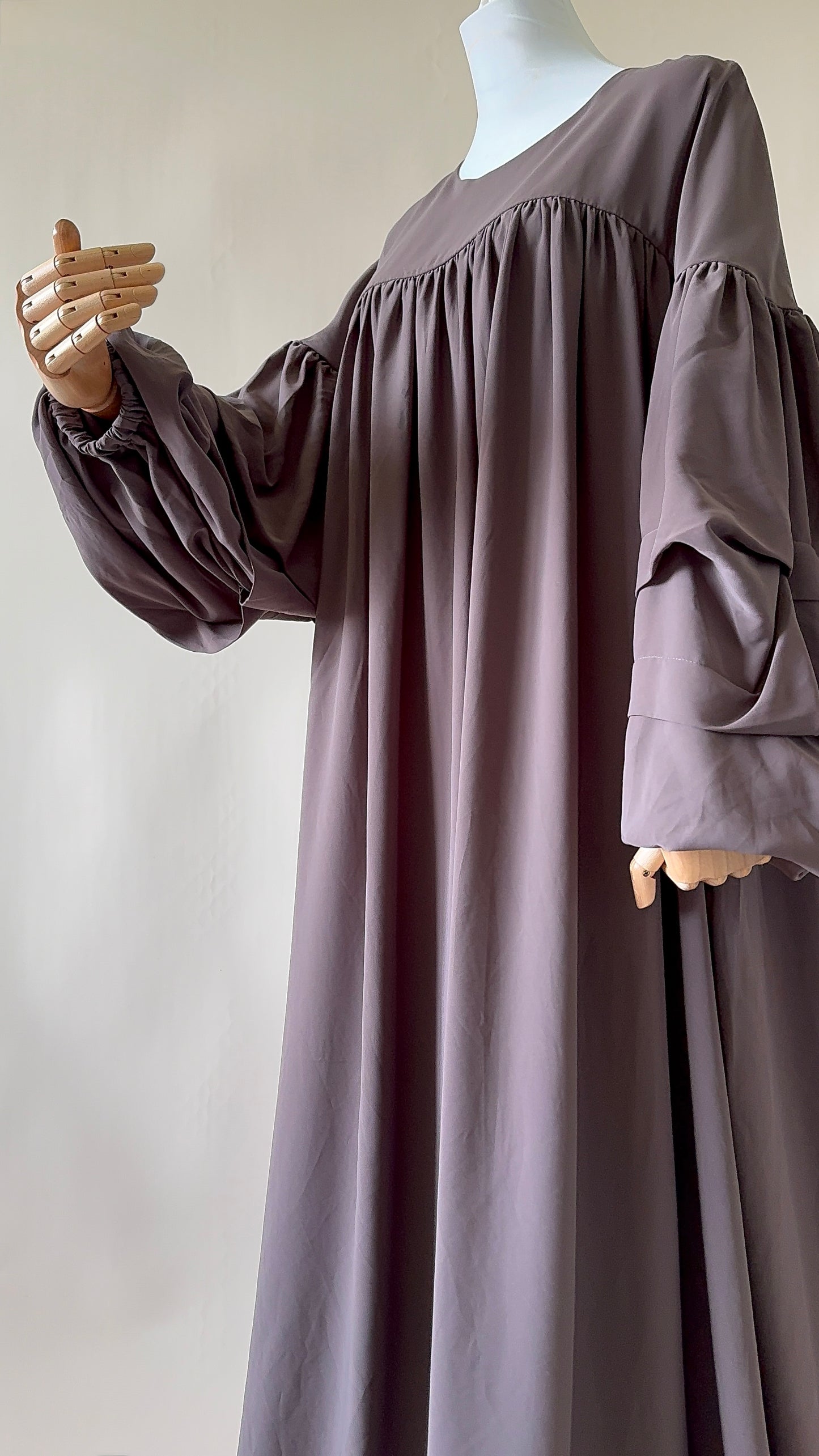 ABAYA MAYSA TAUPE