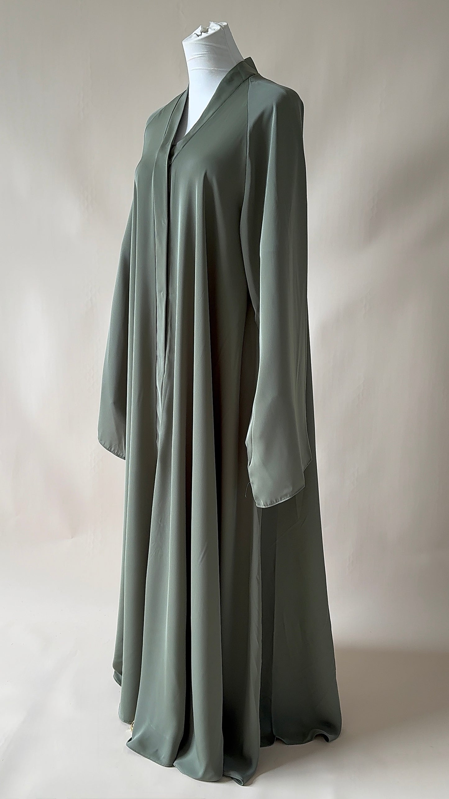 ABAYA EMIRATI