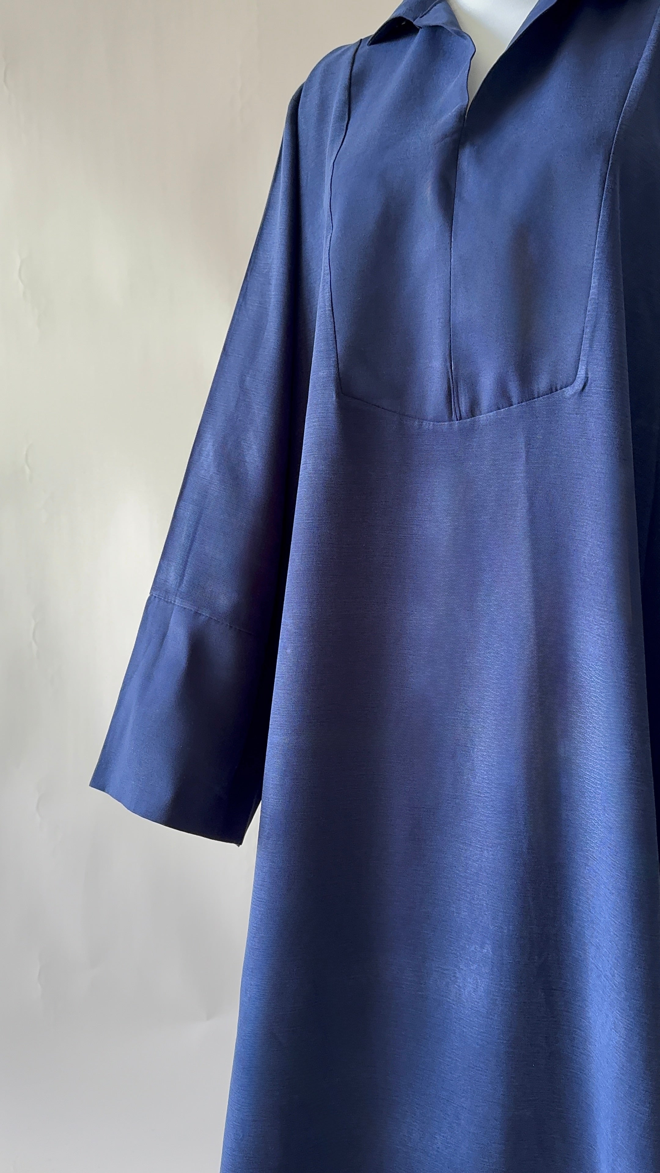 ABAYA LINA
