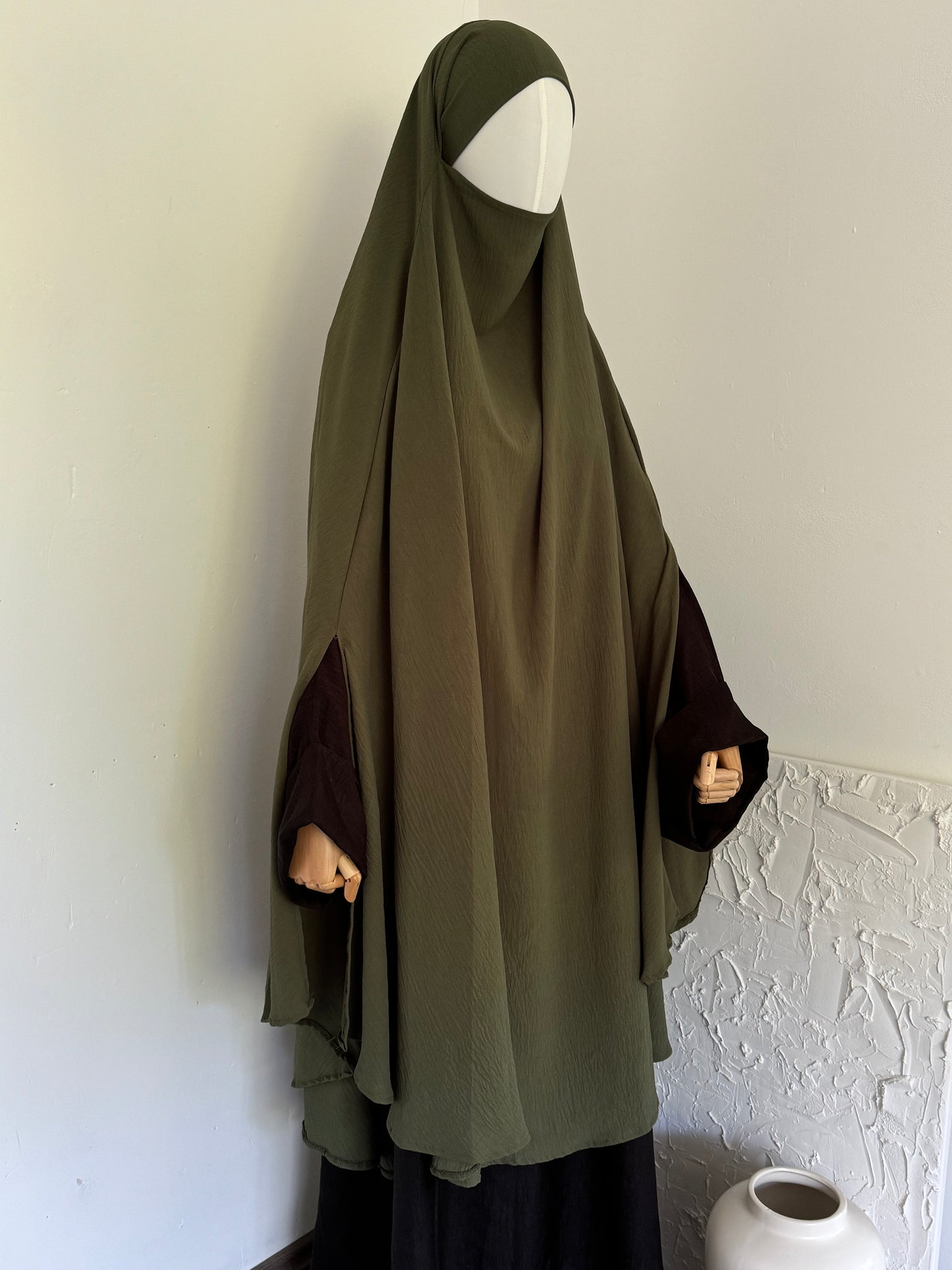 KHIMAR HAYA